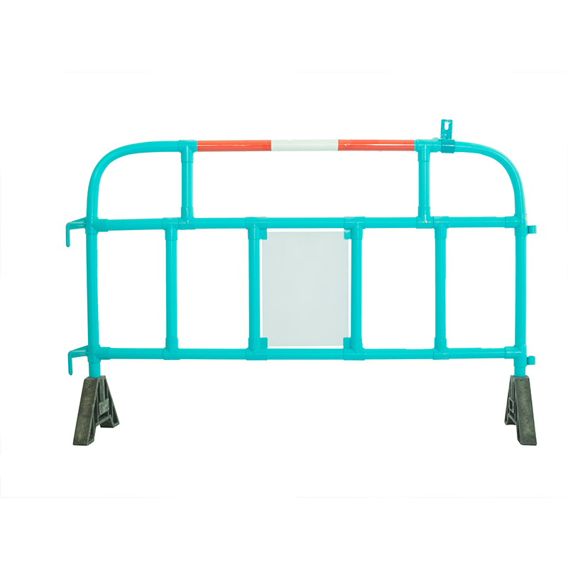 Barriera di protezione pedonale in plastica con tubo in PVC da 2 m